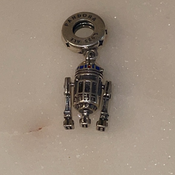 Pandora R2 D2 Star Wars Robot Charm - Picture 4 of 6